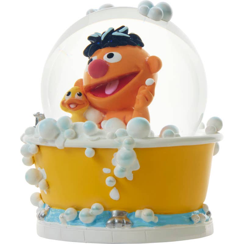 Precious Moments - Wholesale Snow Globe - Sesame Street You Make Bath Time Lots Of Fun Musical Globe2