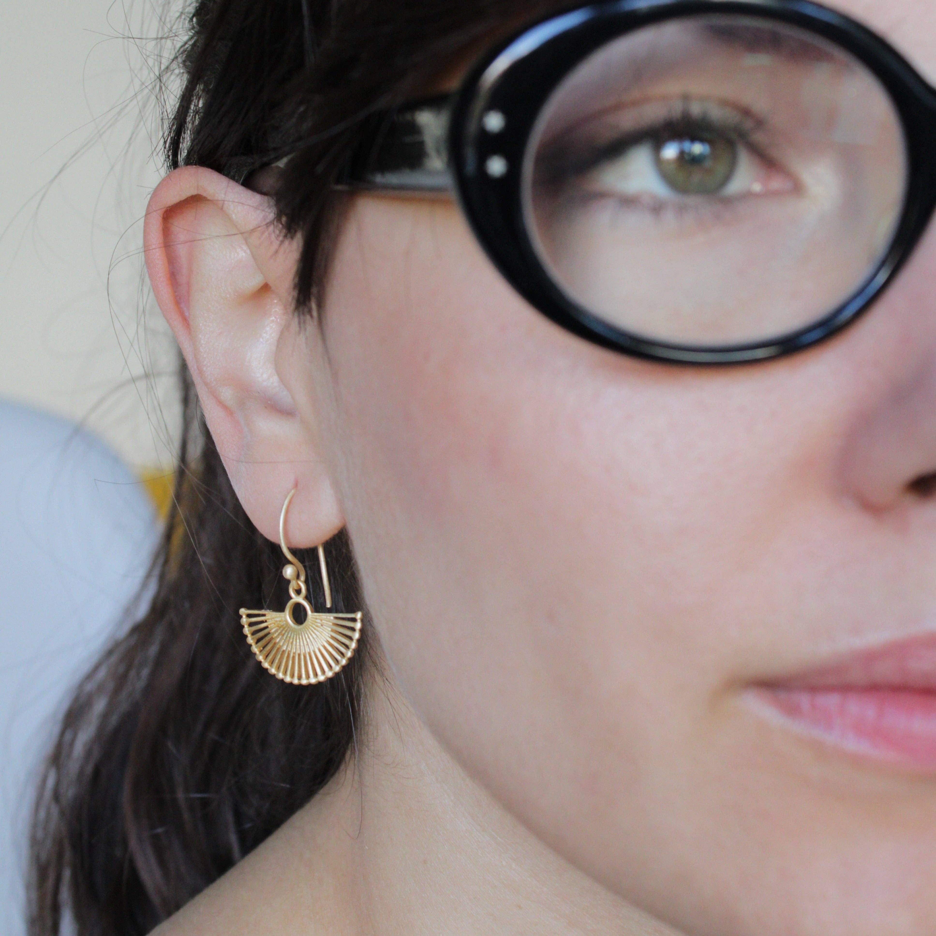 LA MAR - Vente Boucles d'oreilles pendantes - Boucles d'oreilles ROULETTE de design plaquées or4