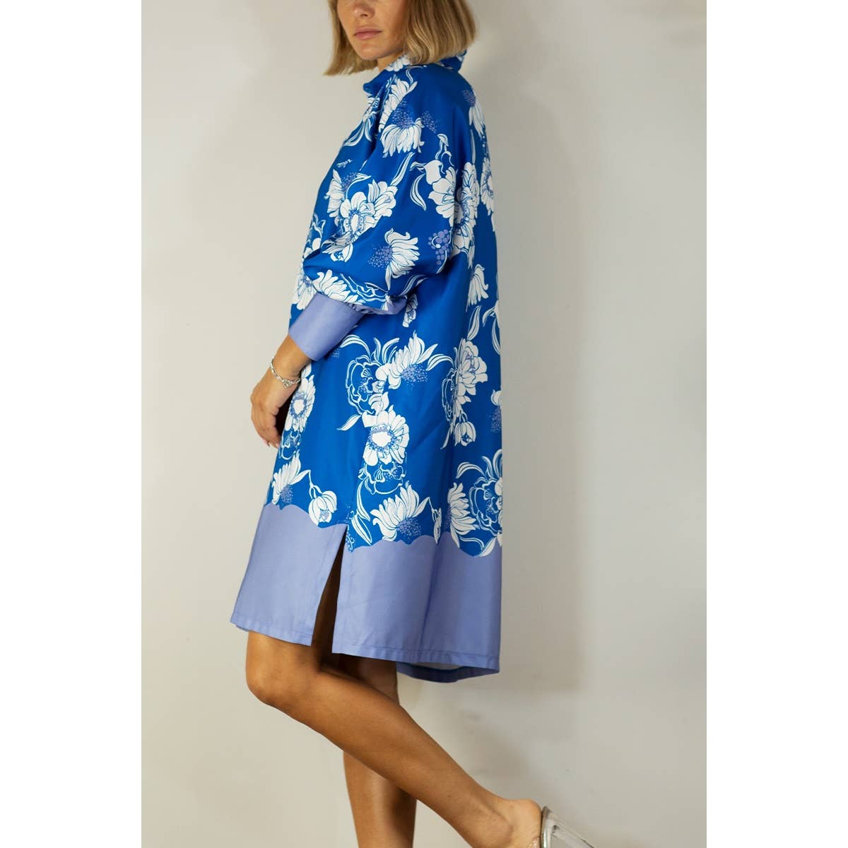 BLU ABITO CHEMISIER STAMPA BOARDER in vendita all'ingrosso su Faire11