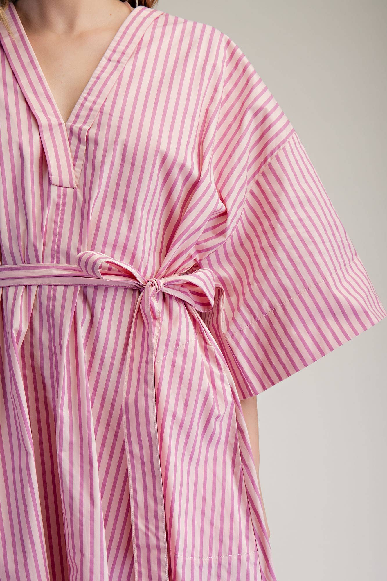 Glam - Wholesale Dress - Women's - Belted Relaxed Stripe Midi Dress7