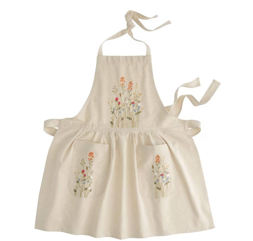 EmbroideryNTA - Wholesale Apron - Natural Embroidered Floral Apron With Lace Trim1