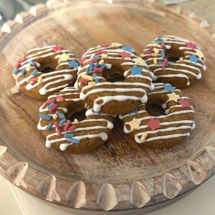 Patriotic Donuts for wholesale by Moo’s Barkery