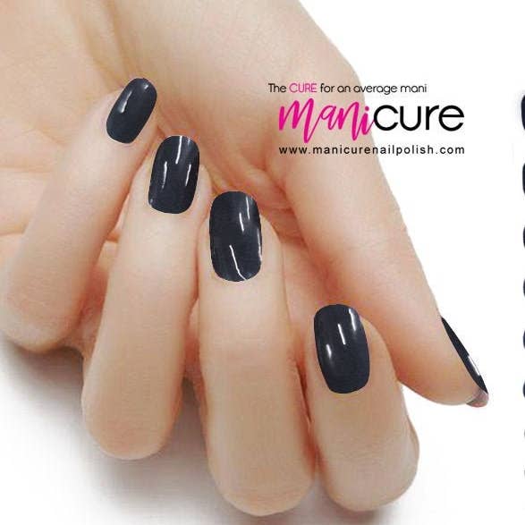 ManiCURE Nail Polish – Engroshandel Negledesign – Marineblå Solid Finish, Manicure Ægte neglelakstrimler, Tør neglelak, Negleindpakninger, Klistermærker, Langvarig, Ikke