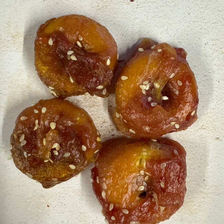 CHICKEN, LAMB AND WHITE SESAME BAGELS 500g for wholesale by Paw & Co. Pantry