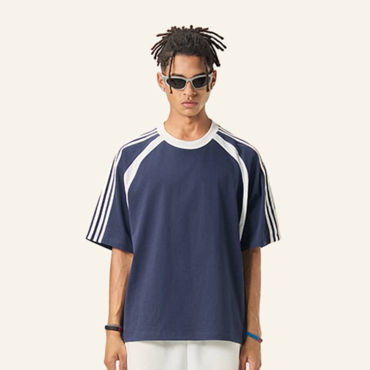 T-shirt en coton pour homme à rayures latérales et blocs de couleur style streetwear. pour la vente par particleactive