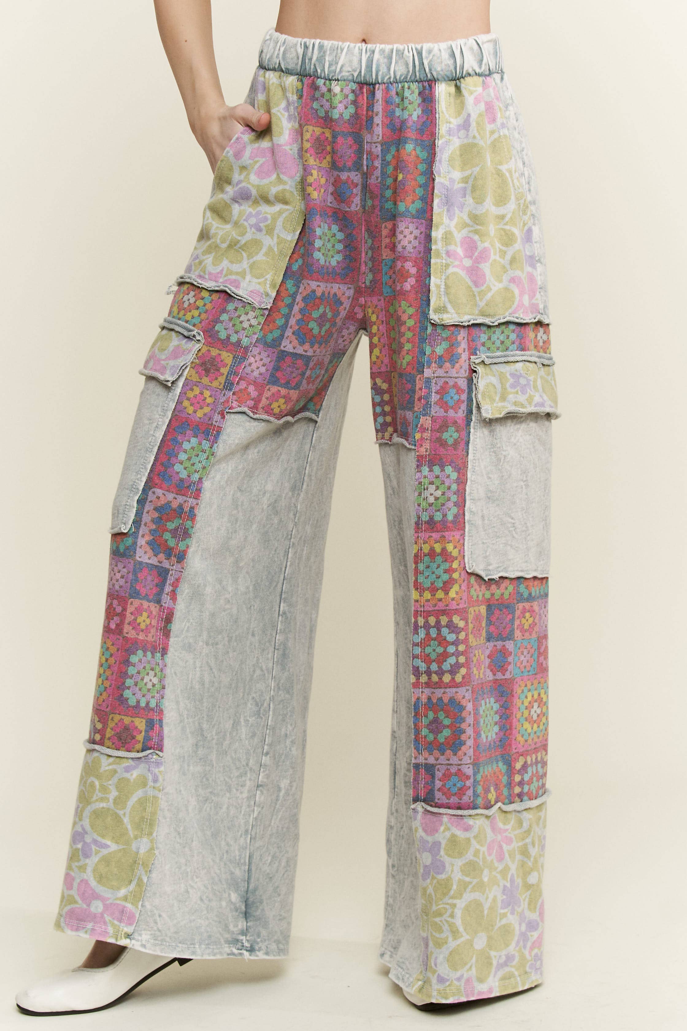 J.Her - Wholesale Pants - Women's - MineralWash Boho Crochet Floral Printed Pants HP575810