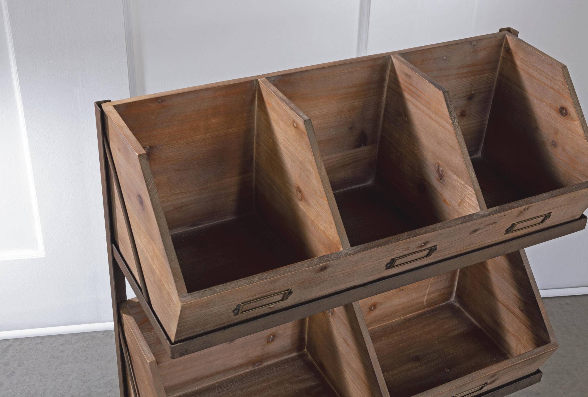 Tripar International - Wholesale Retailer Display Stand/Case - Industrial Wooden Bin Organizer with 7 bins6