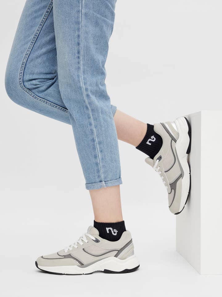 Natural Vibes - Wholesale Socks - Unisex - NV Essentials Socks - Organic Black Quarter Socks with Logo0