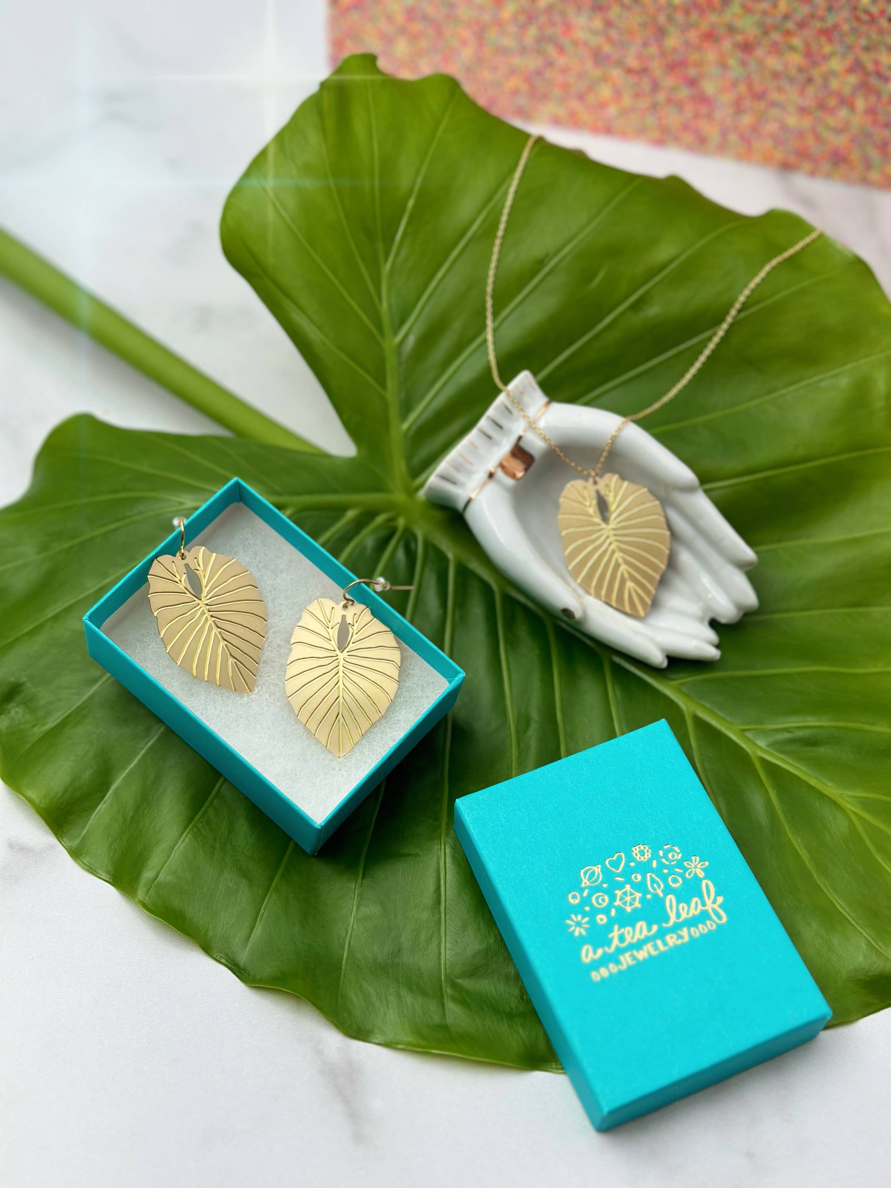 A Tea Leaf Jewelry – wholesale Dangle earrings – Alocasia Leaf Earrings