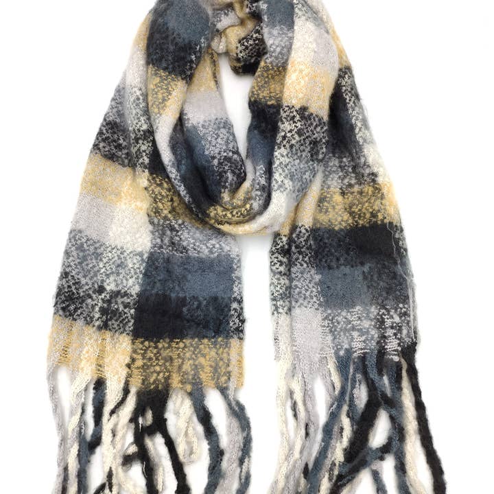 Charmant - Wholesale Scarf - Women's - Small plaid scarf with large fringes5