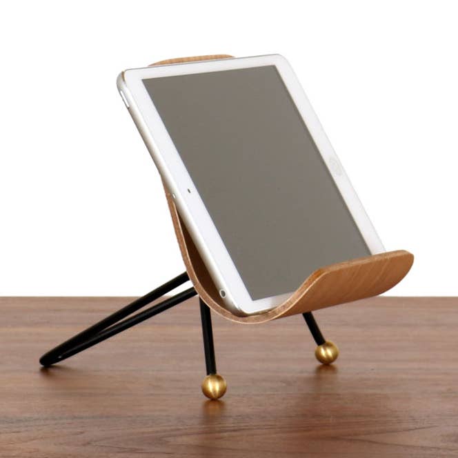 Support pour tablette pour la vente par OneFortyThree