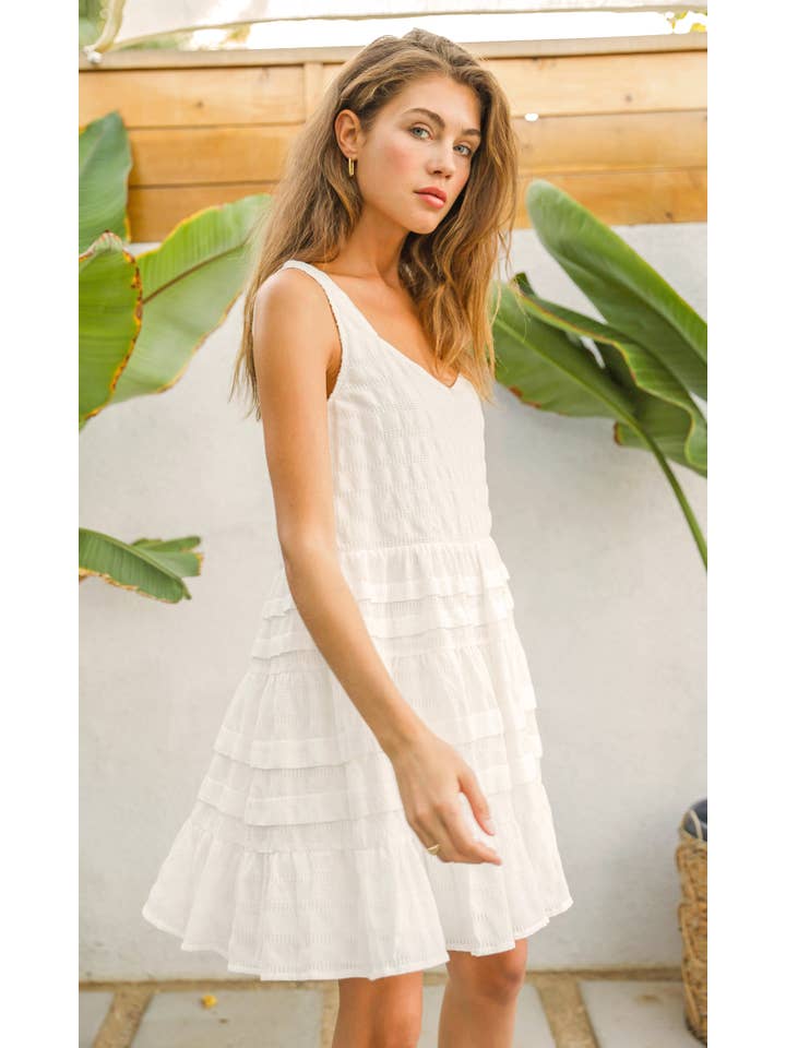 Blanco Vestido de algodón texturizado plisado Georgina de venta al por mayor en Faire2