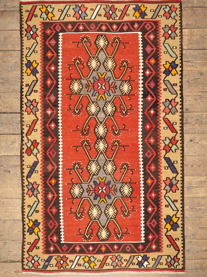 Goksun Vintage Turkse Tapijt voor wholesale door Ian Snow Ltd