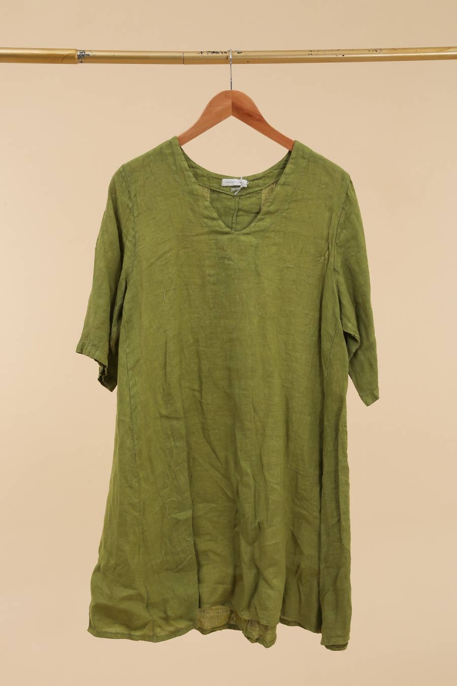 la maison des fibres naturelles – Engroshandel Kjole - Dame – V-hals kjole i hør 10605 100%LINEN4