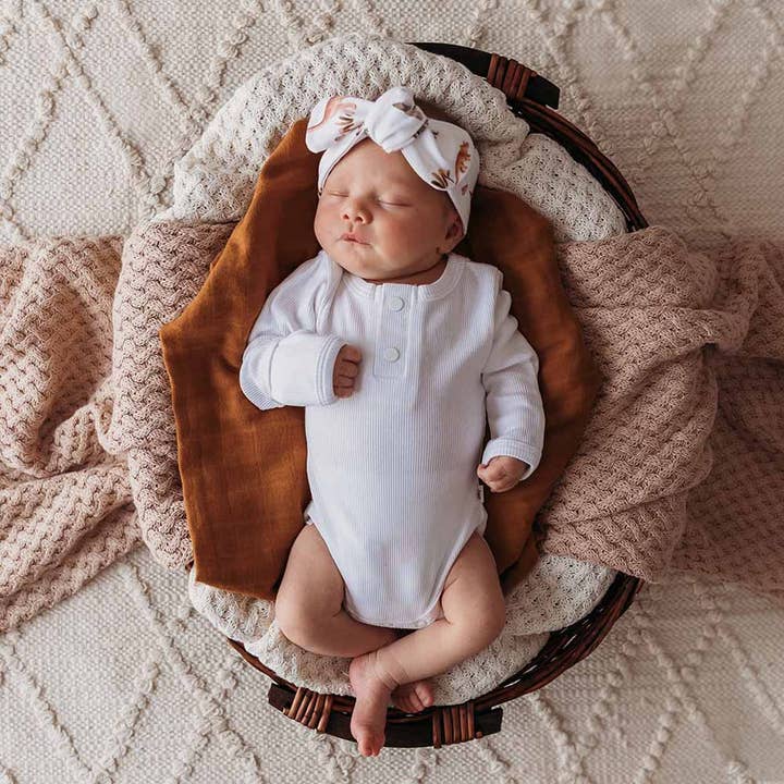 Snuggle Hunny – Engroshandel Bodysuit - Baby – Milk Langærmet Økologisk Bodysuit3