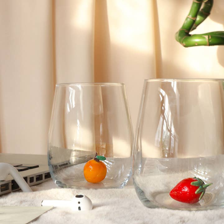 Adamodart - Vente Verre/tasse - Verre sans tige avec figurines de fraise et abricot2