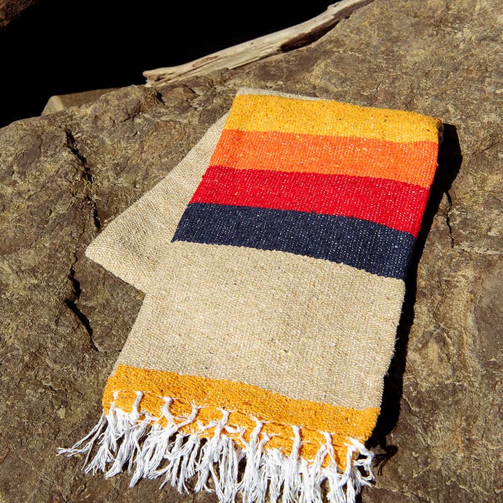 Sundream - Wholesale Throw Blanket - Vintage Desert - SUSTAINABLE RECYCLED THROW BLANKET