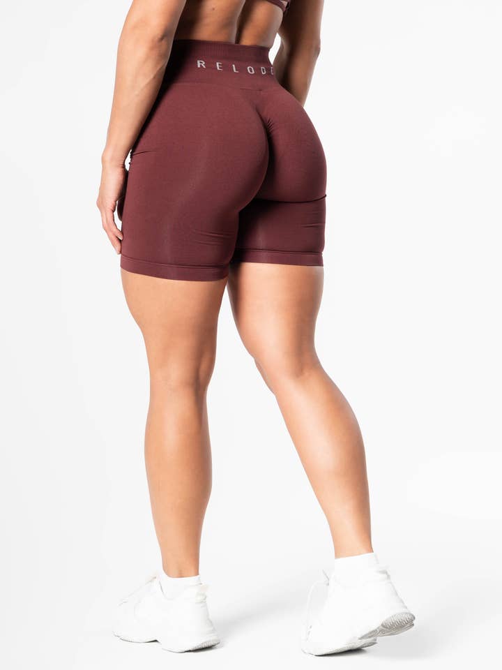 Shorts Prime Scrunch - Borgogna per la vendita all'ingrosso da parte di Relode AB