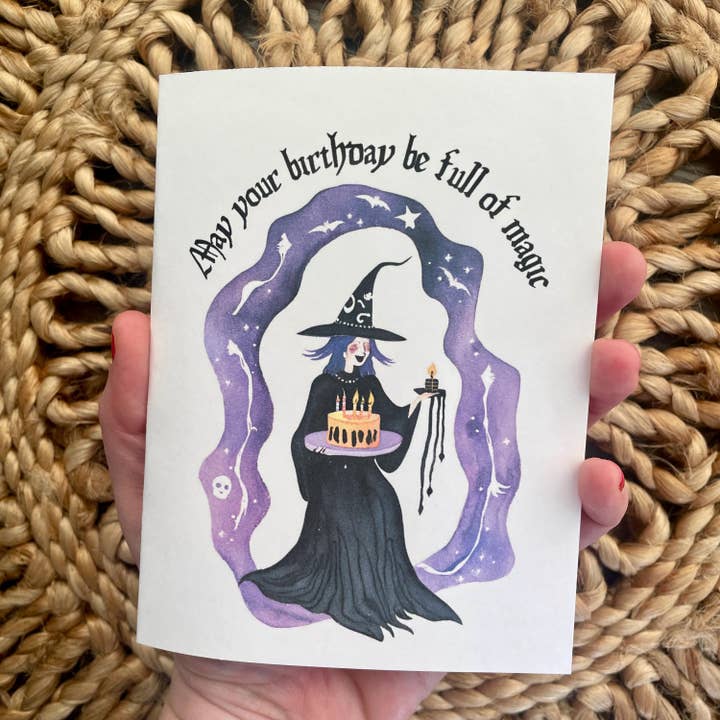 Cryptic Paper Co. - Vente Cartes d'anniversaire - Carte d'anniversaire gothique magique de sorcière mignonne pour Halloween9