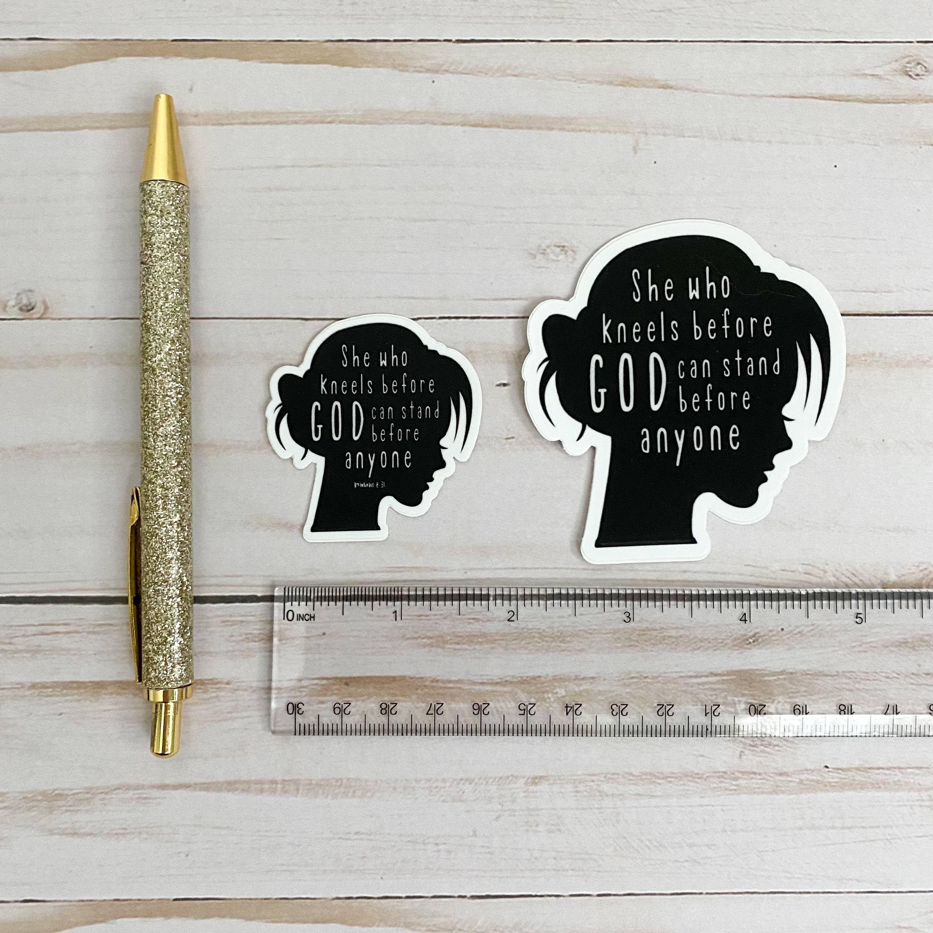 swaygirls – Großhandel Aufkleber – „Sie, der vor Gott kniet“ -Aufkleber6