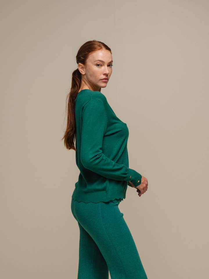 SMF - Wholesale Knit Sweater - Women's - 249186 - CACHE COEUR 50%VI 28%NY 22%PE22