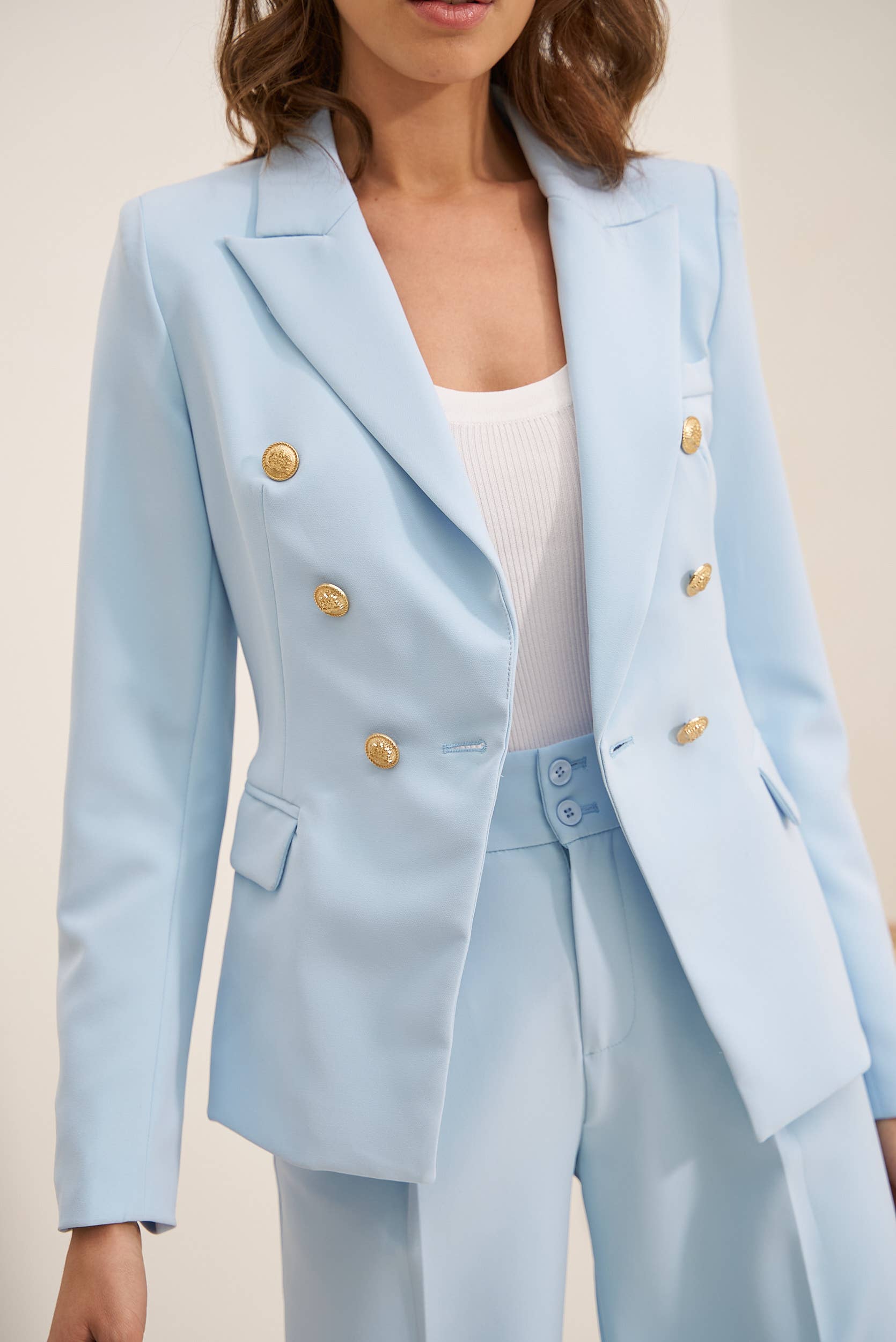 Attentif Paris - Wholesale Blazer - Women's - [Timeless] Fitted double-breasted blazer with gold buttons62