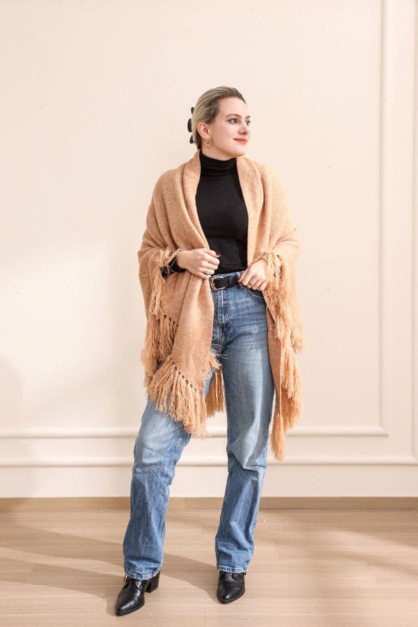 Emilie collection - Wholesale Poncho - Women's - Poncho camel1