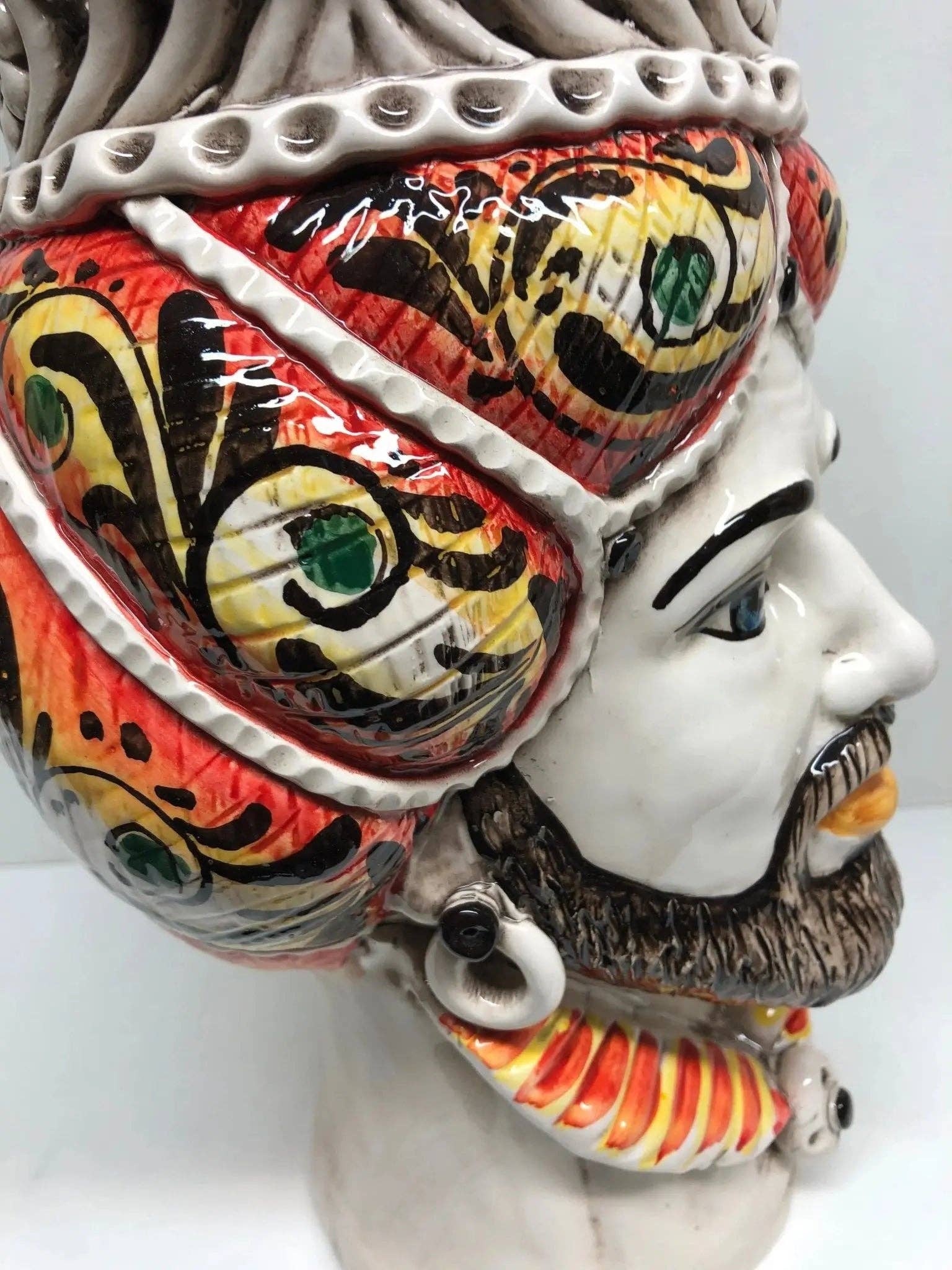 DD Ceramiche Siciliane - Vendita all'ingrosso Statuette decorative - Teste di Moro Normanna Ceramica Caltagirone Linea cm H.30 L.19 Artigianale Giallo Arancione9