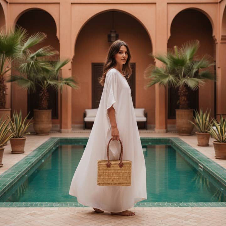 LeBazare - Wholesale Beach Bag - Panier en roseau tissé à la main avec poignées en cuir tressé2