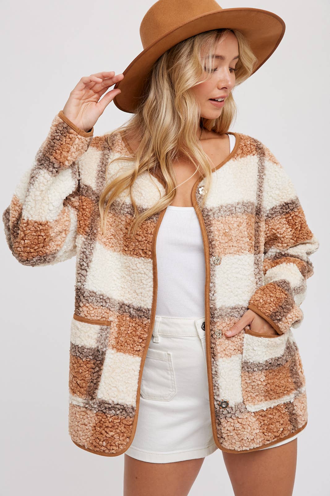 Bluivy – wholesale Jacket – Women's – SNAP BUTTON UP ROUND NECK JACKET21