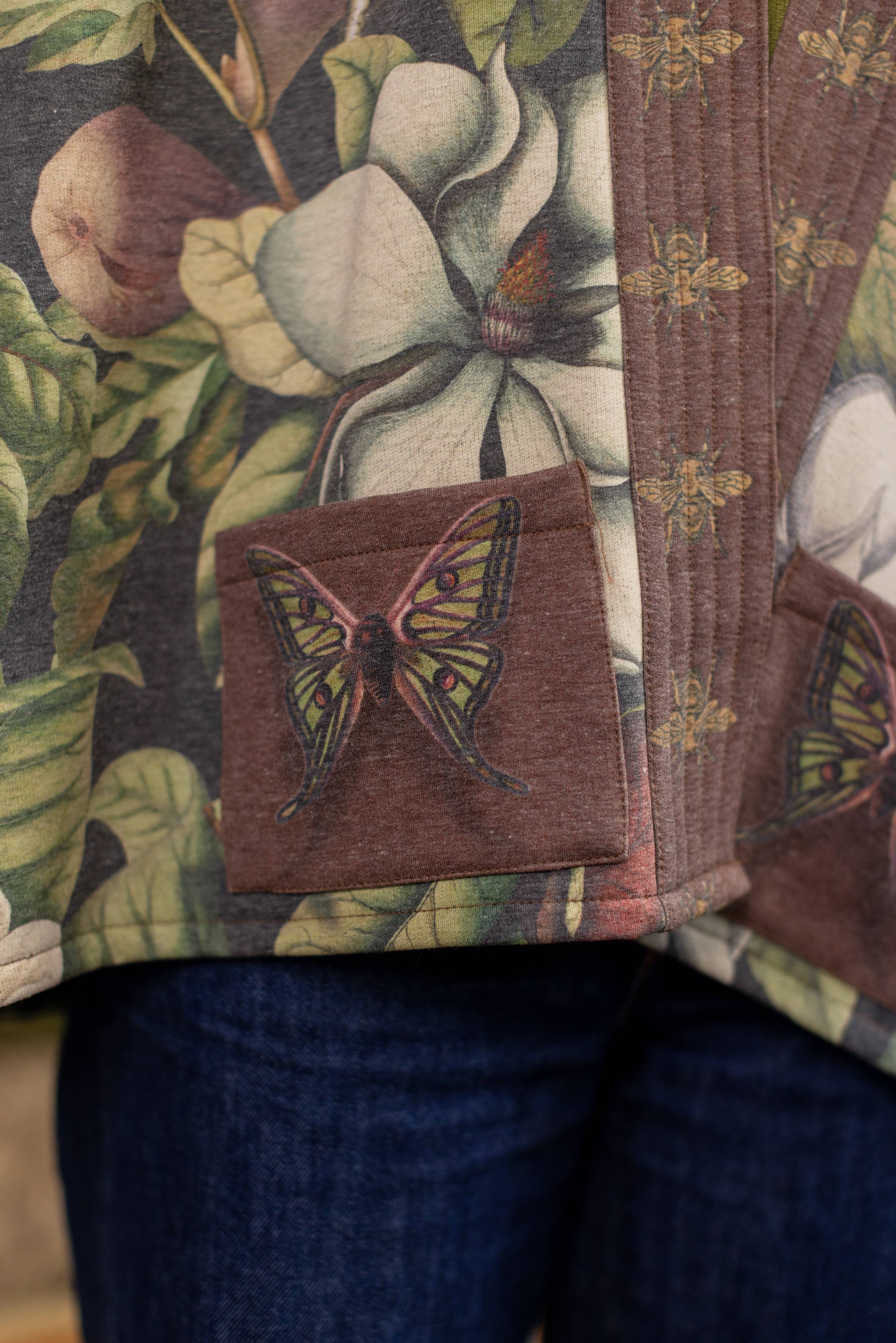 Market of Stars (USA) - Wholesale Jacket - Women's - Fleur De Lune Fleece Cottage Cardigan Jacket w/ Floral Print11