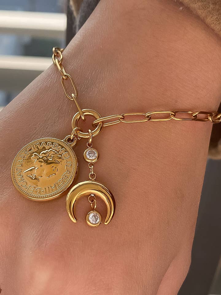Lark 18K Gold Non-Tarnish Coin Moon Chain Bracelet for wholesale by Flânerie by MAIQ