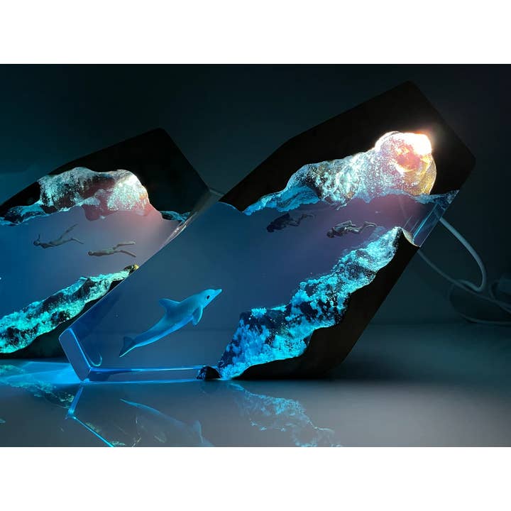 Merchemy - Wholesale Night Light - Dolphin and Diver Resin Night Light Ocean Home Decor3