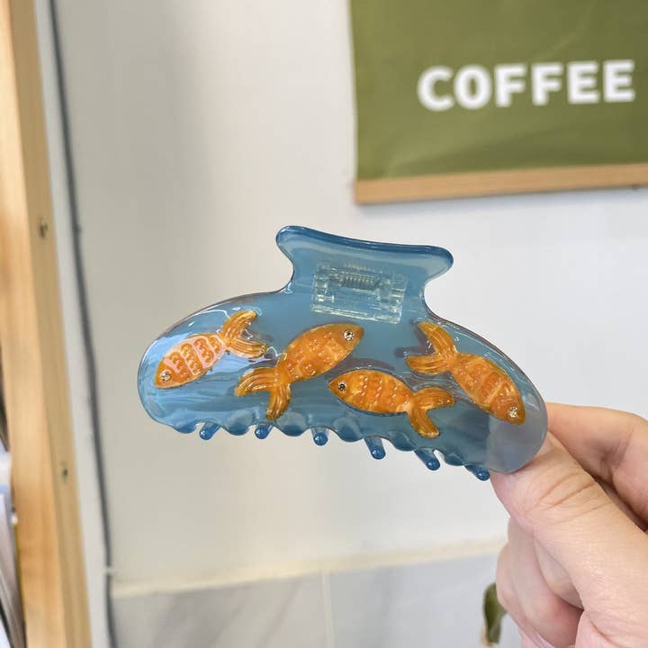 ACCITY - Wholesale Hair Clip - Women's - CUTE ANIMAL FISH ACETIC ACID HAIR CLIP_CWAHA0557