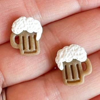 Morning Dew Designs – Engroshandel Ørestikkere – St. Patty's Day Ølkrus/Krus med Rootbeer Nitter0