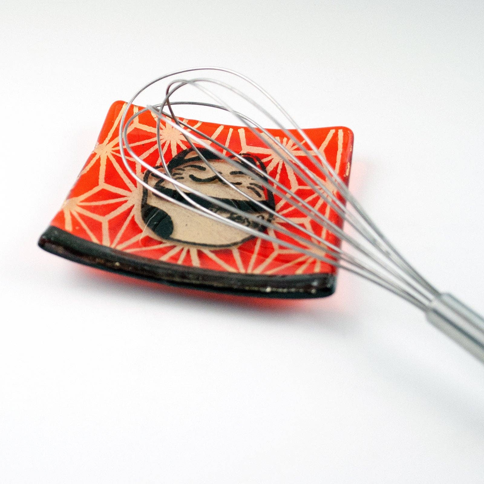 Kiku Handmade | Contemporary Fused Glass Home Goods - Wholesale Decorative Plate/Dish/Bowl - Maneki Neko "Lucky Cat" Fused Glass 4.5" Catch-all Dish3