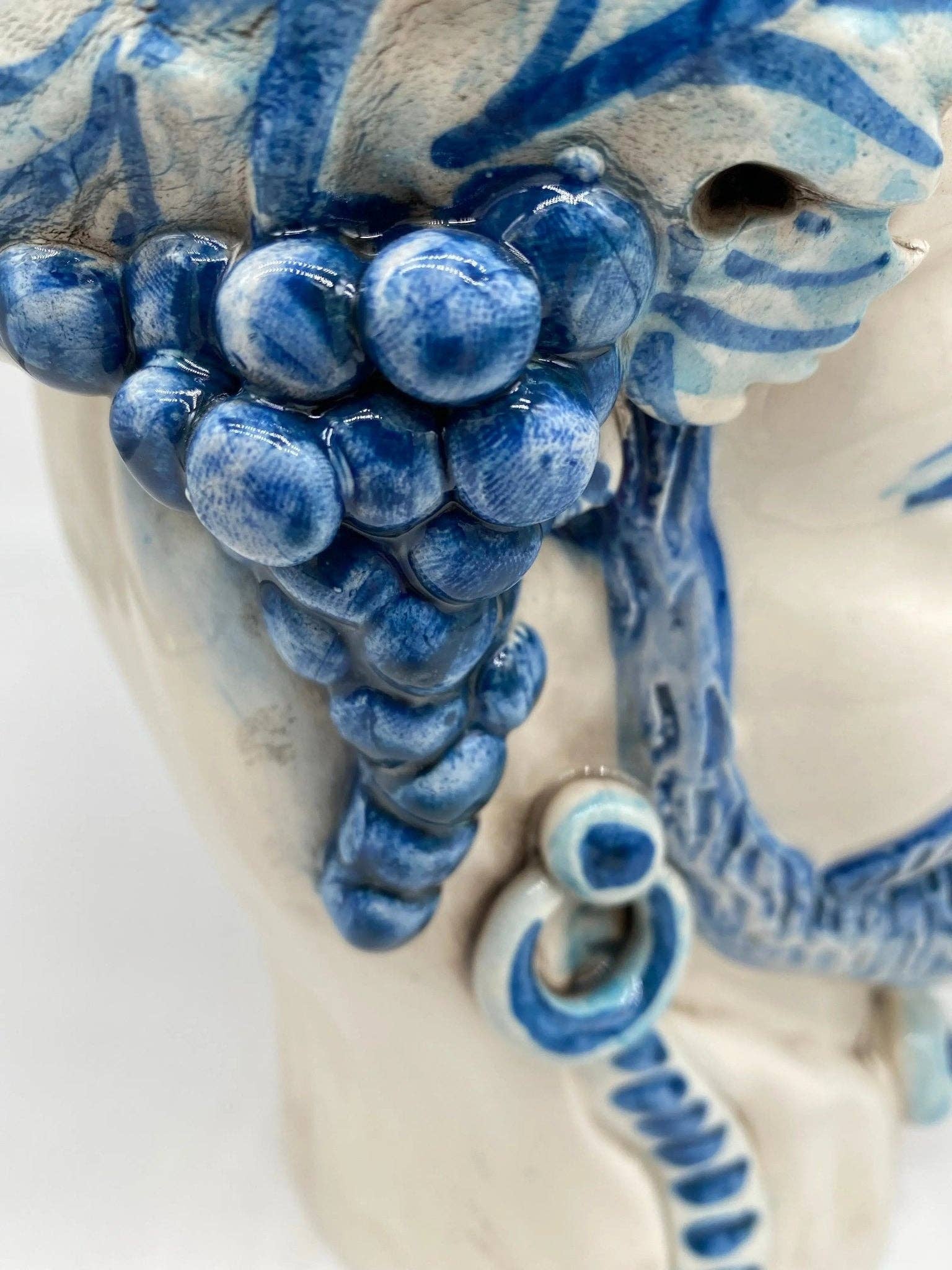 DD Ceramiche Siciliane - Wholesale Vase - Classic Moor's Head Caltagirone Ceramic cm H.27 L.20 Handcrafted White Blue9