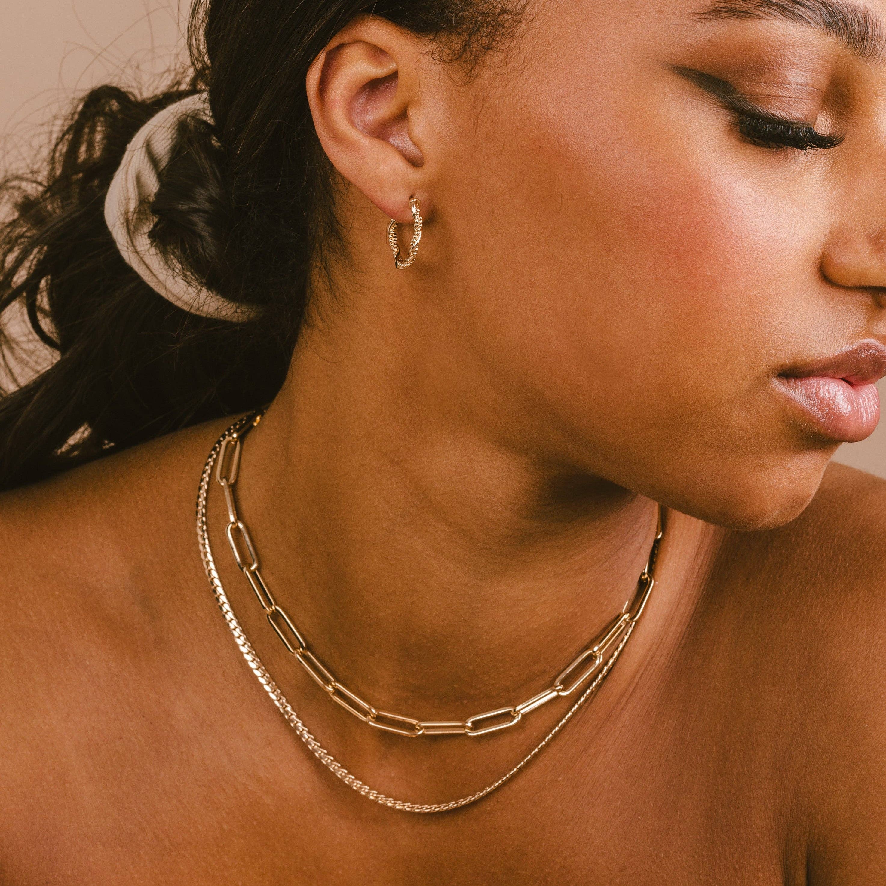 Huguette Paris - Wholesale Hoop Earrings - Earrings - VAVIN1