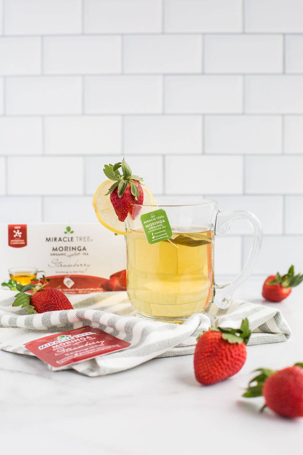 Miracle Tree - Wholesale Tea Bags - Organic Moringa Tea: Strawberry6