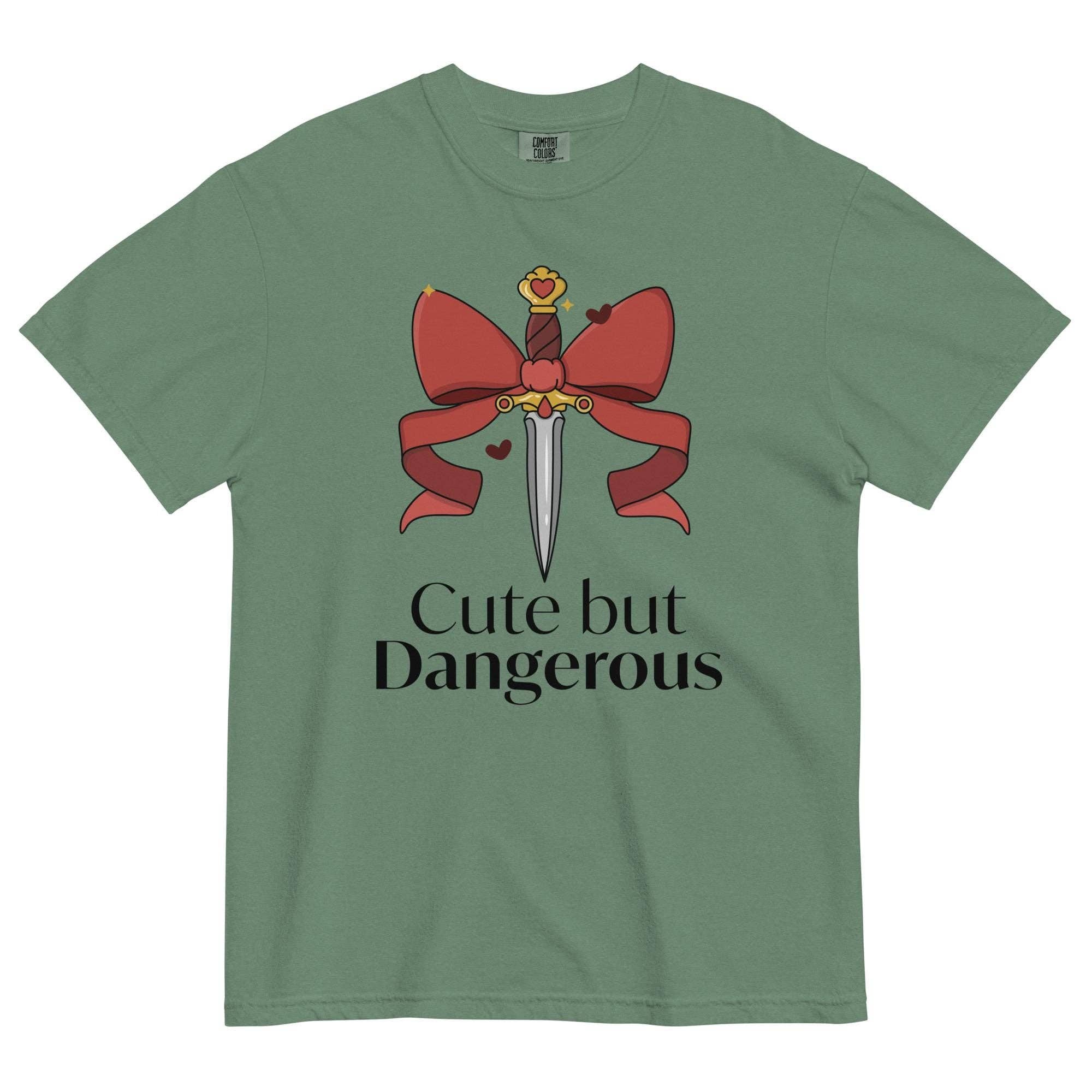 Keen Bee Studio - Wholesale Tunic - Women's - Dagger And Bows T-Shirt – Unisex Garment Dyed Shirt With Unique Lived-In Look3