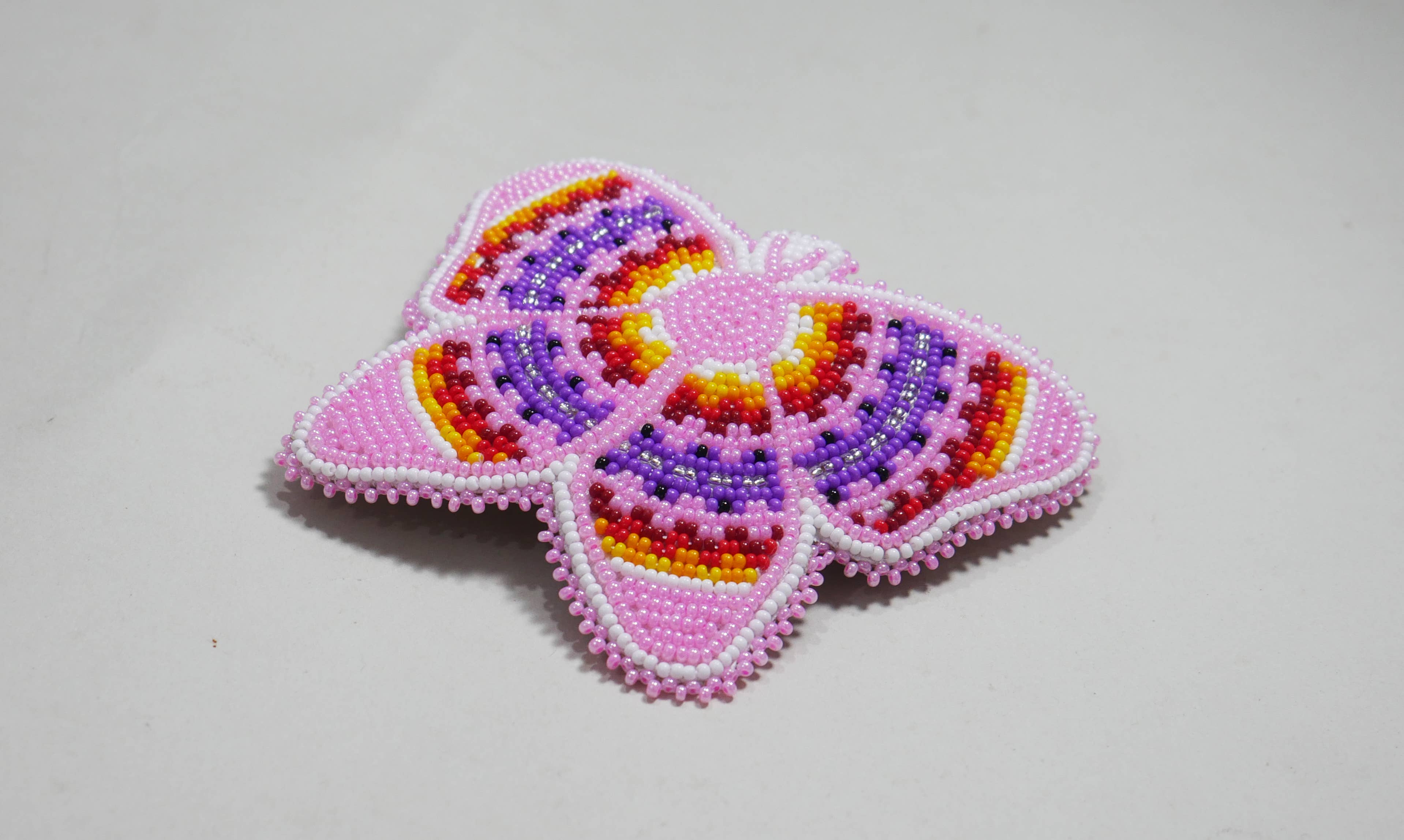 KANGURAH - Vendita all'ingrosso Fermaglio per capelli - Donna - Fermaglio per capelli a forma di farfalla decorato con perline, fermaglio tribale1