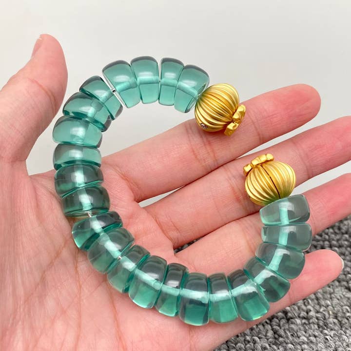 Mio Queena - Wholesale Cuff bracelet - High Quality Resin Beads Adjustable Cuff