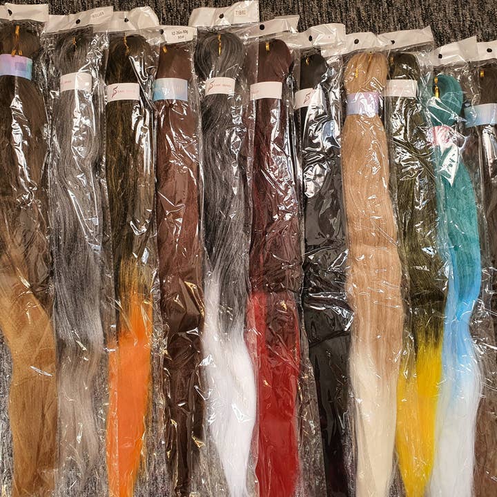 Chabinehairstore – wholesale Torkad krydda – Försträckta flätor 66 cm4