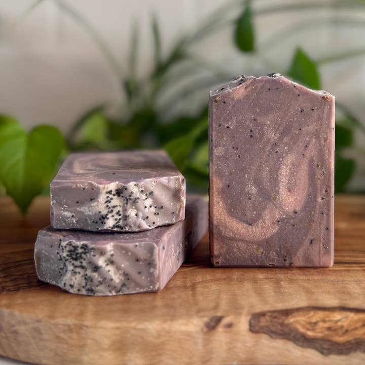 Juniper & Sage Soap Co. LLC – Großhandel Feste Seife – Brombeere - Seife0