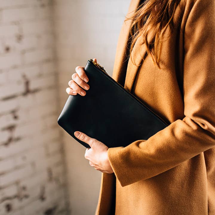 LIZ RIDEN - Wholesale Makeup/Cosmetic Bag - Large Makeup Bag-Black2