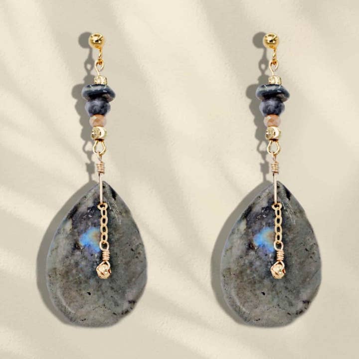 Meria Labradoriet 23 oorbellen voor wholesale door LOetMA