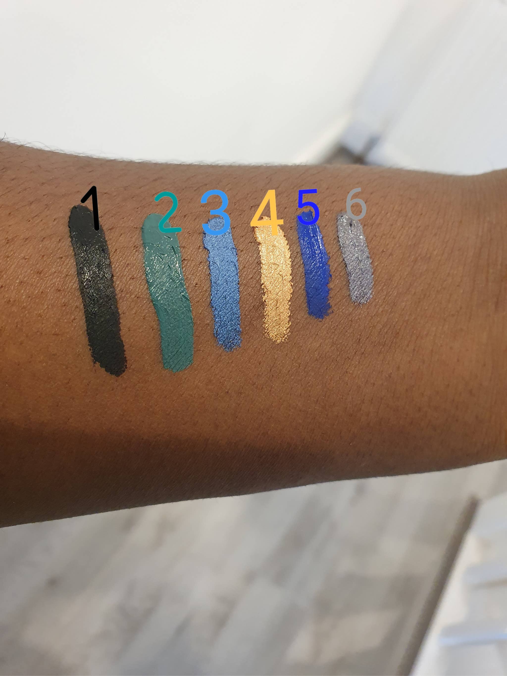 Kaz by De Unique Limited – wholesale Lipstick – Bold Matte lipstick3