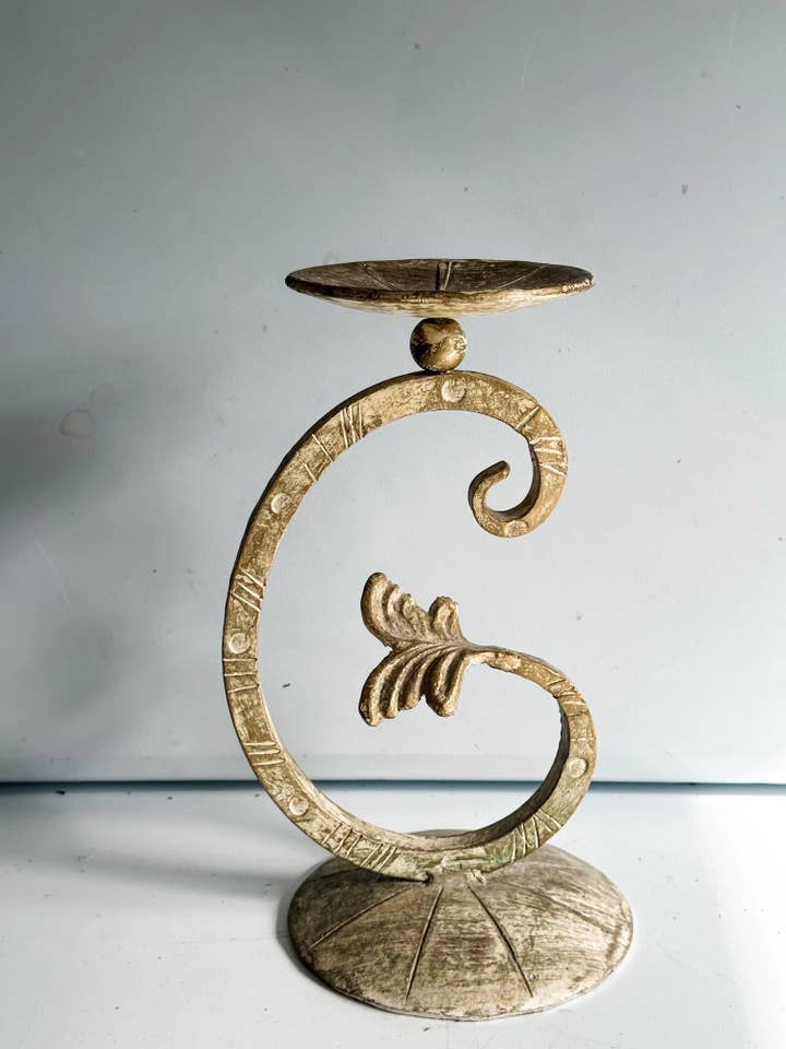 Portacandele in metallo dorato vintage per la vendita all'ingrosso da parte di Heirloom & Honey