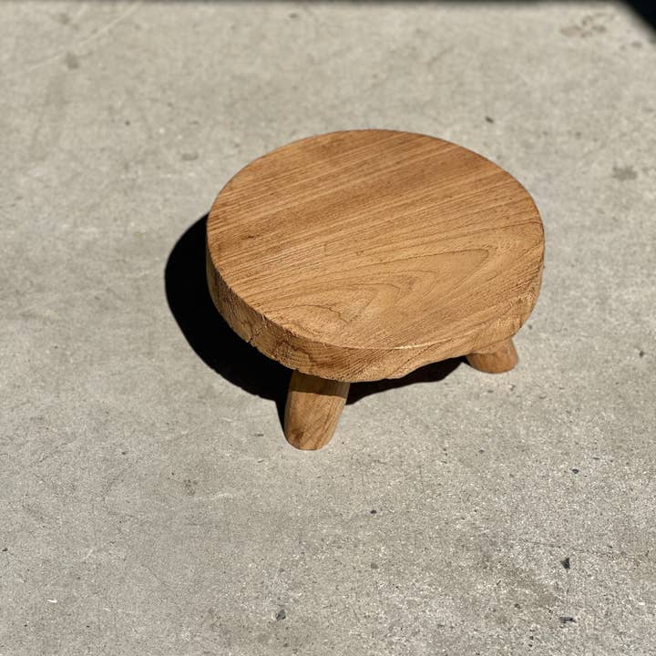 Office Objets - Wholesale Stool - Small low three-legged stool in upcycled blond teak D:30 H:159