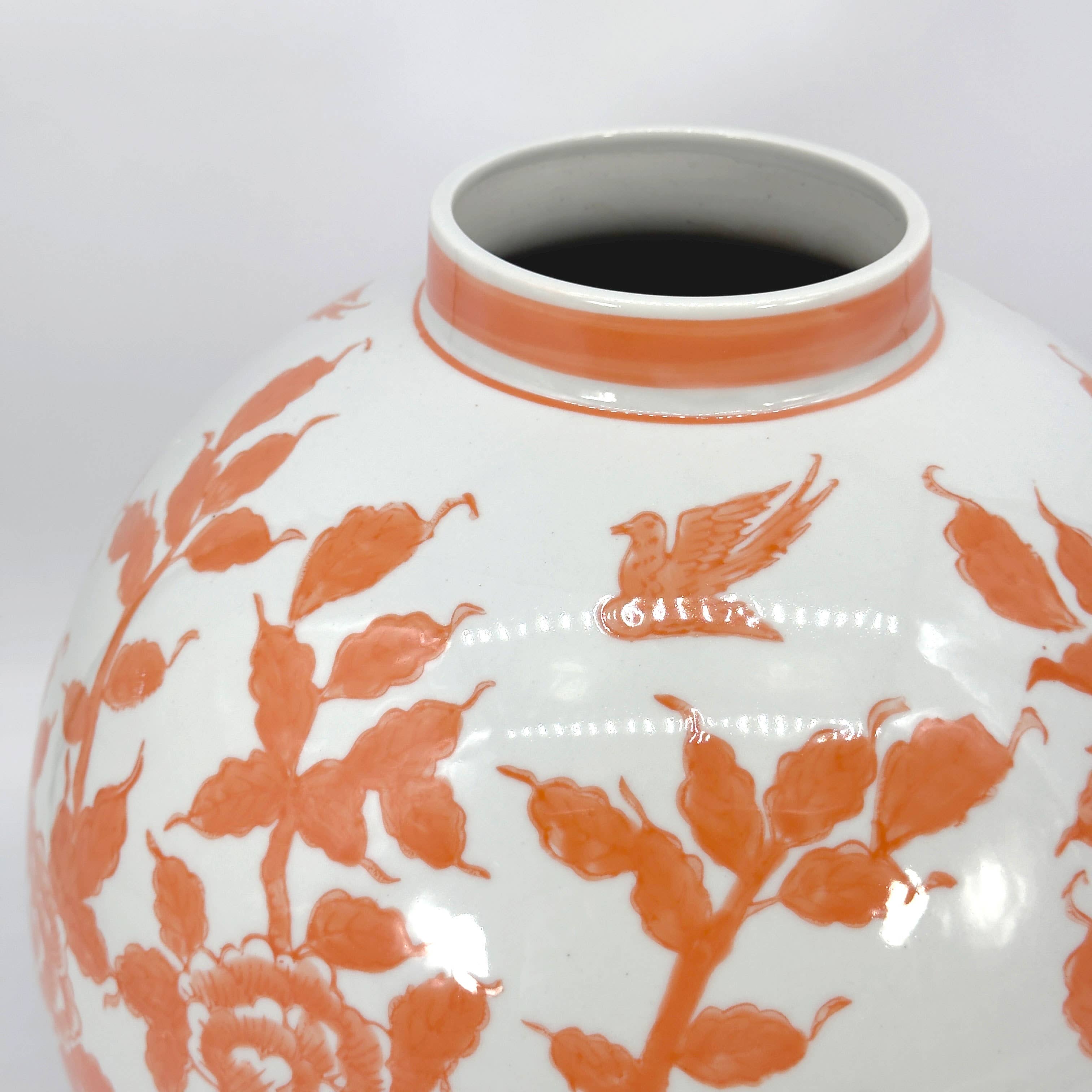 Galt International Company – Engroshandel Vase – Keramisk globusformet vase med Chinoiserie-blomster, 30 cm i diameter8